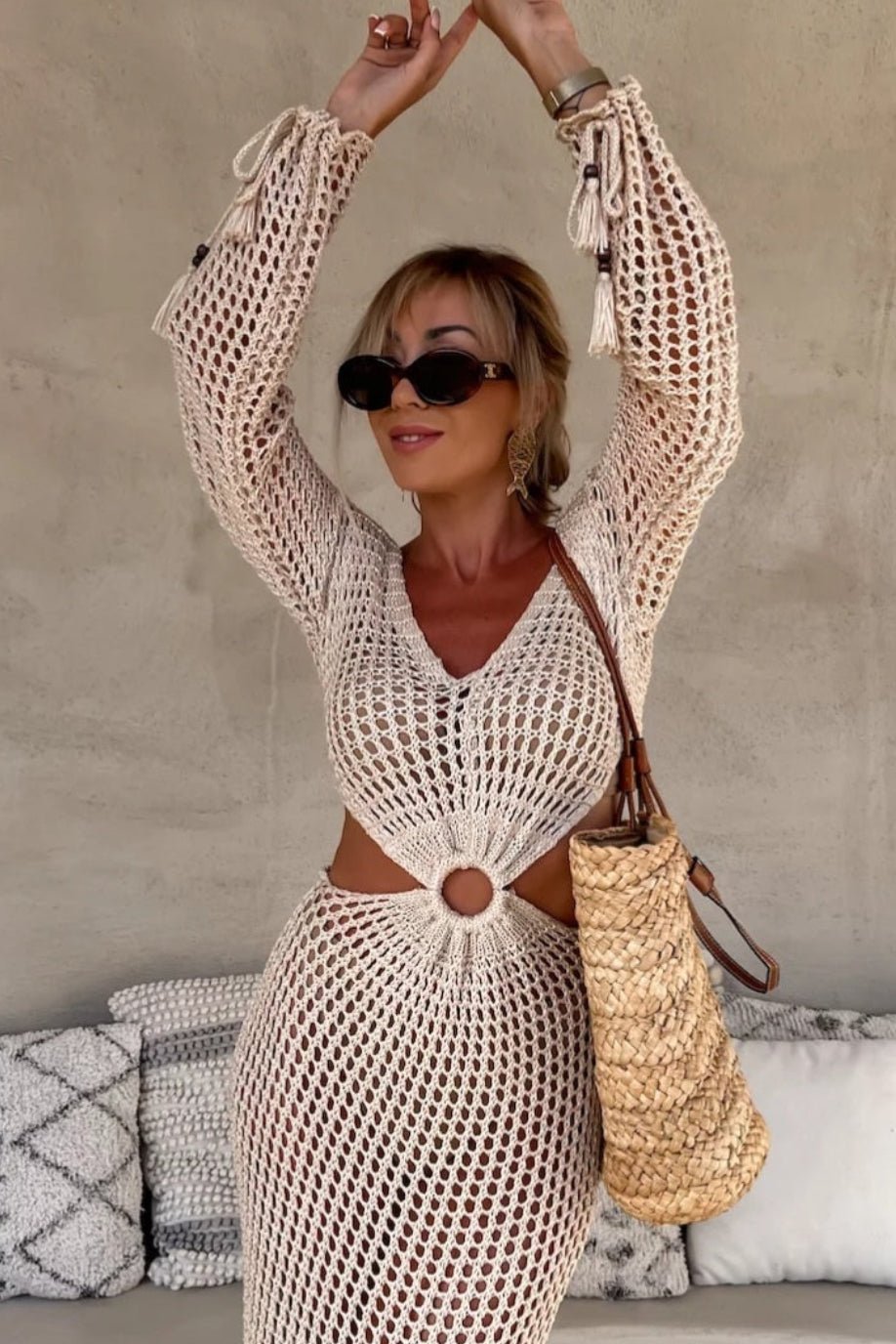 Halbtransparentes Strandkleid in Weiß – Crochet Beach Dress