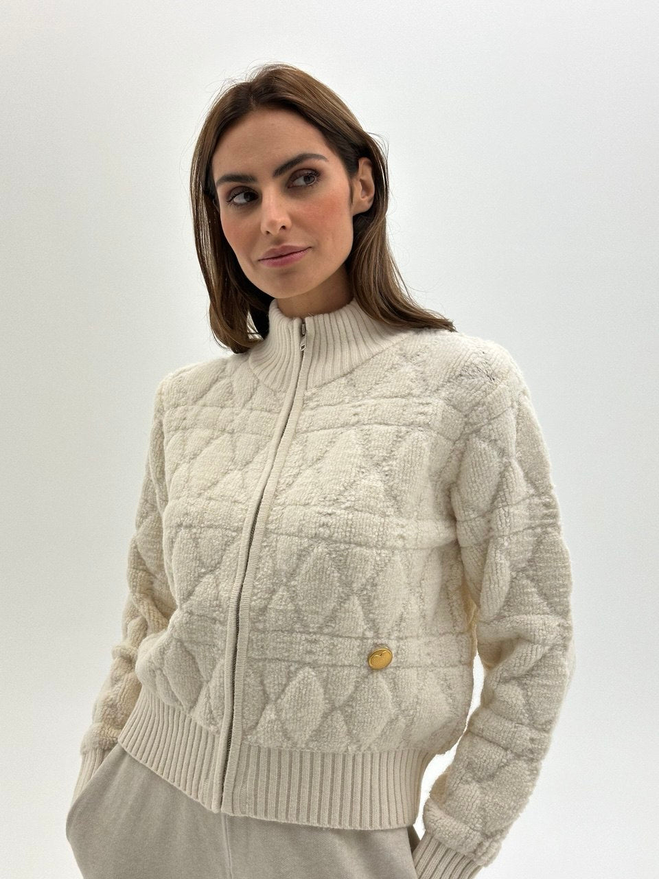 Relief-Strickjacke in Creme