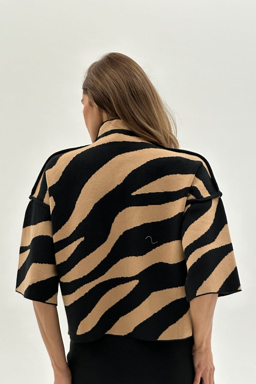 Zebra-Pullover mit Rollkragen