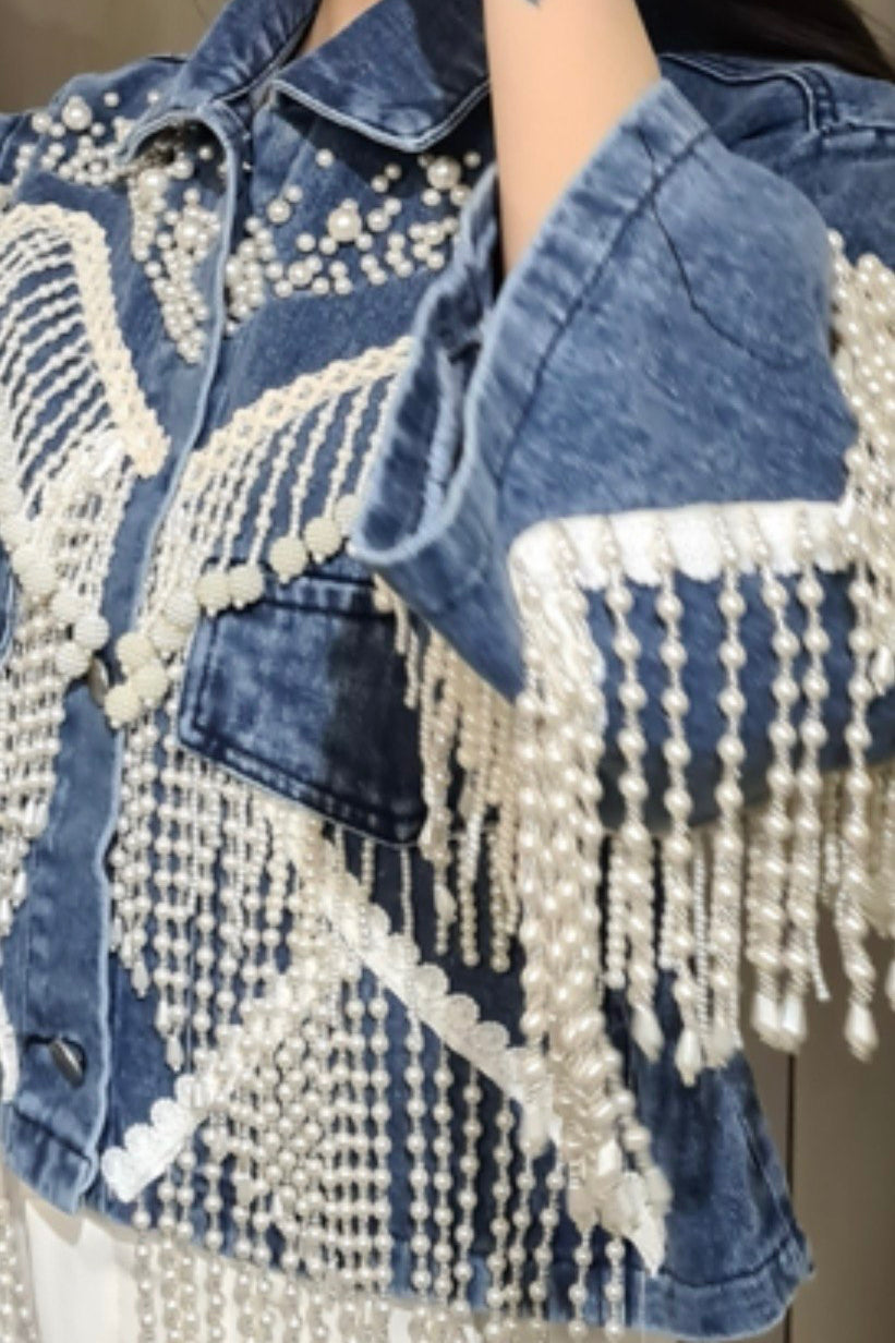 Jeansjacke mit Perlenfransen