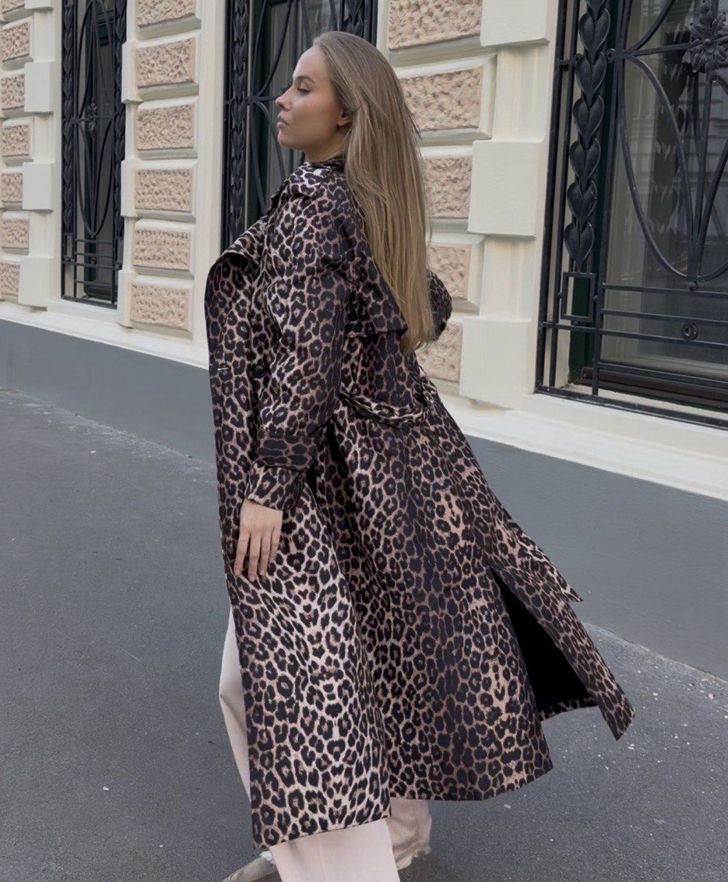 Leopard Trenchcoat – Wild Chic